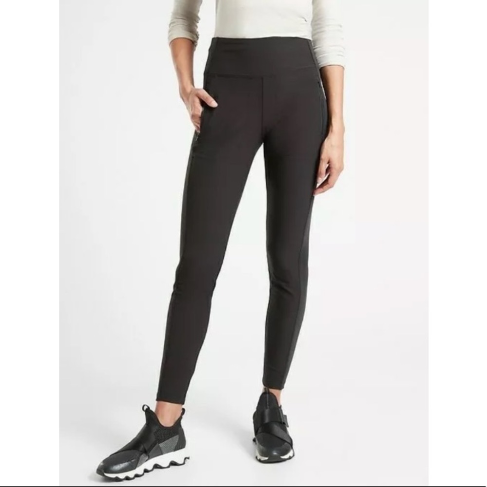 Athleta Headlands Hybrid Tight